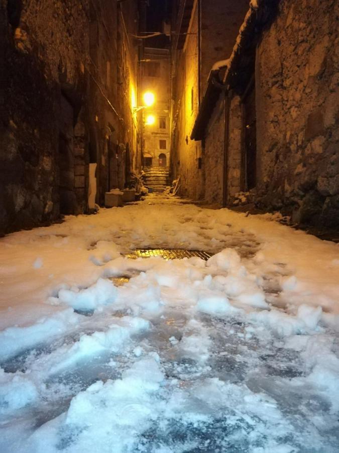 Centro Storico Bed & Breakfast Anagni Exterior photo